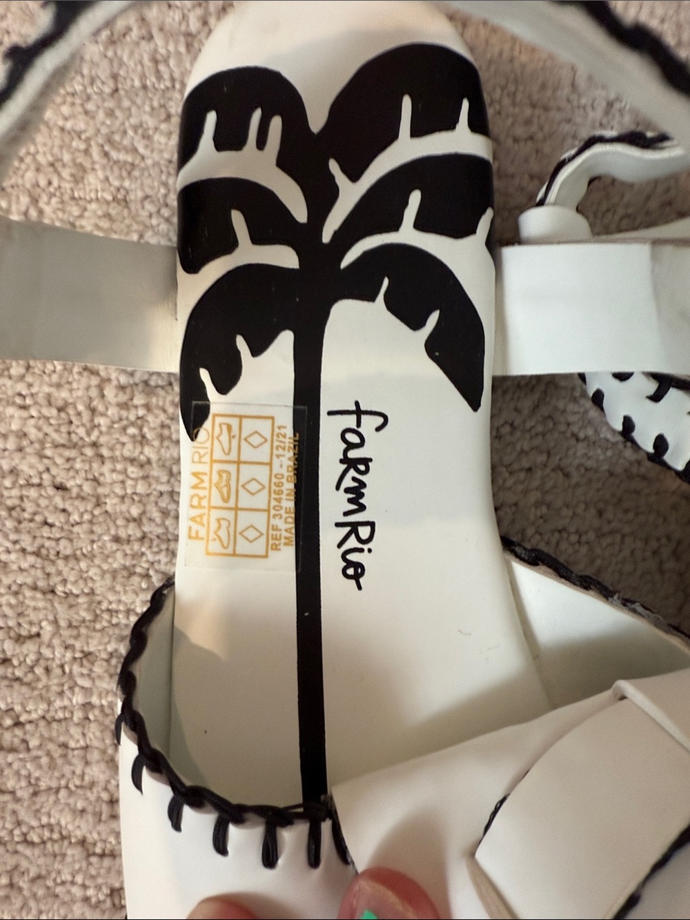 FARM Rio White Leather Palm-Stitch Fisherman Sandals with Black Embroidery - Picture 2 of 5